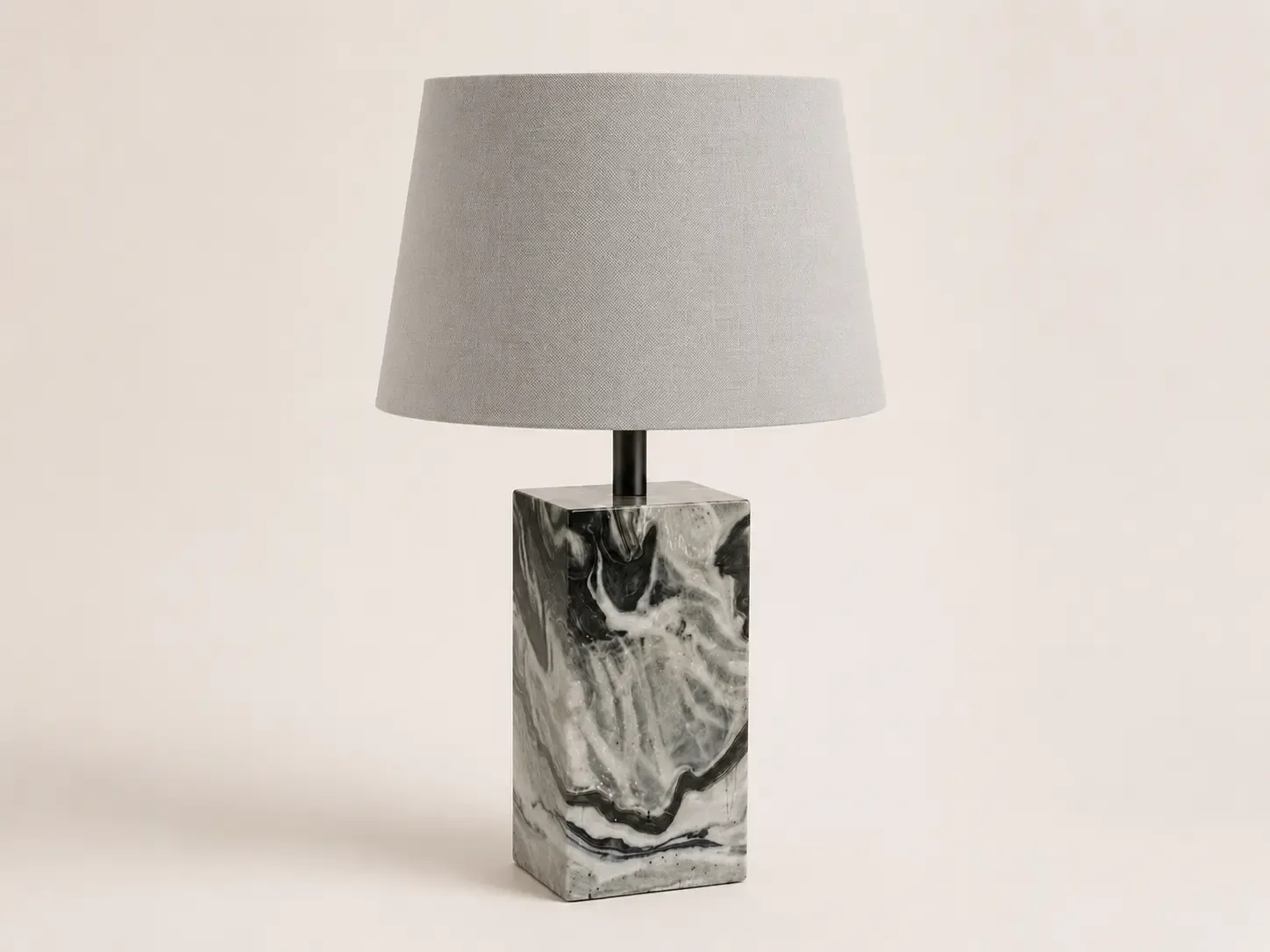 چراغ رومیزی Plinth ۸